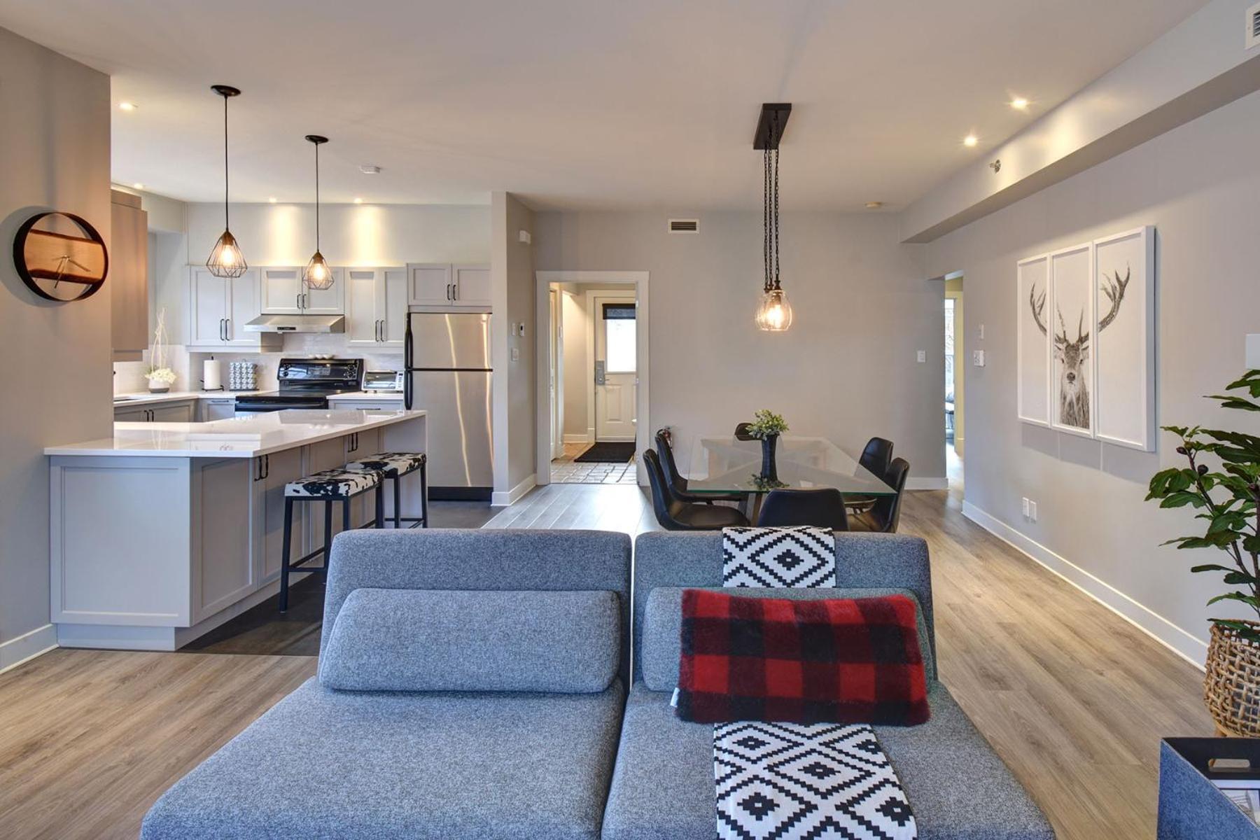 Апартаменты Tremblant Prestige - Les Eaux 207-2 Мон-Трамблан Экстерьер фото