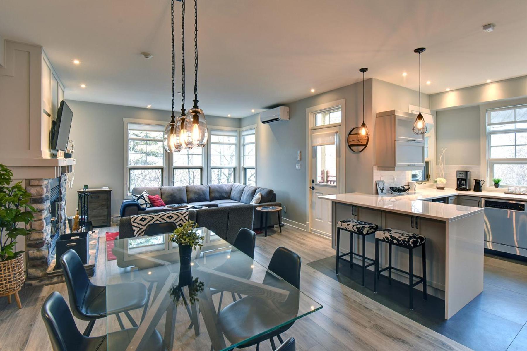 Апартаменты Tremblant Prestige - Les Eaux 207-2 Мон-Трамблан Экстерьер фото